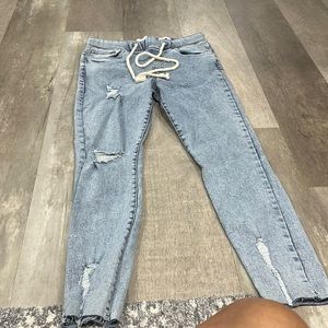 Ripped jeans